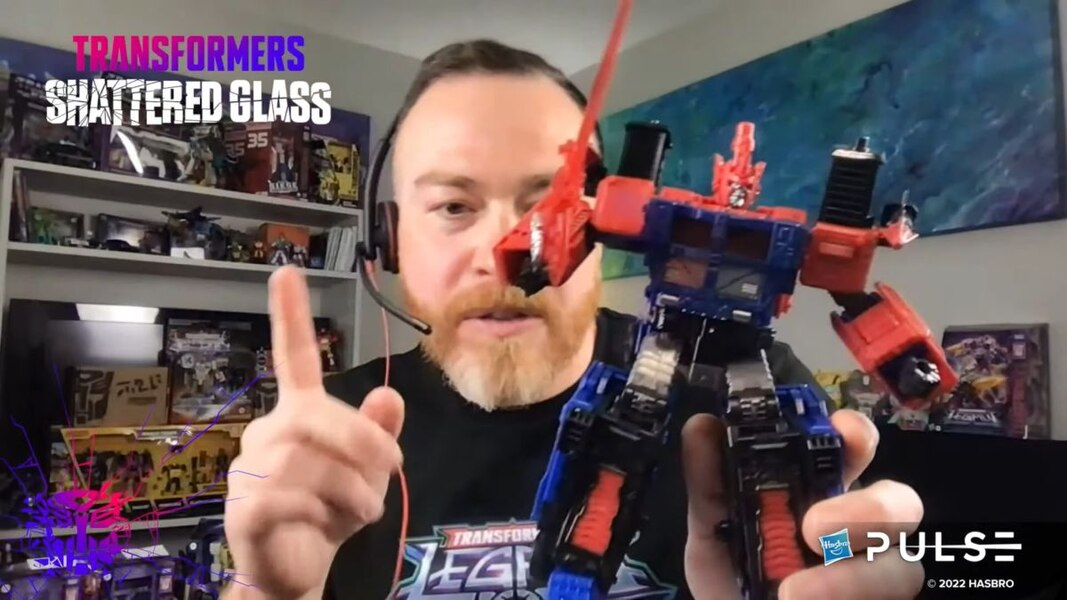 Fan First Tuesday! Transformers Livestream Report  (191 of 196)